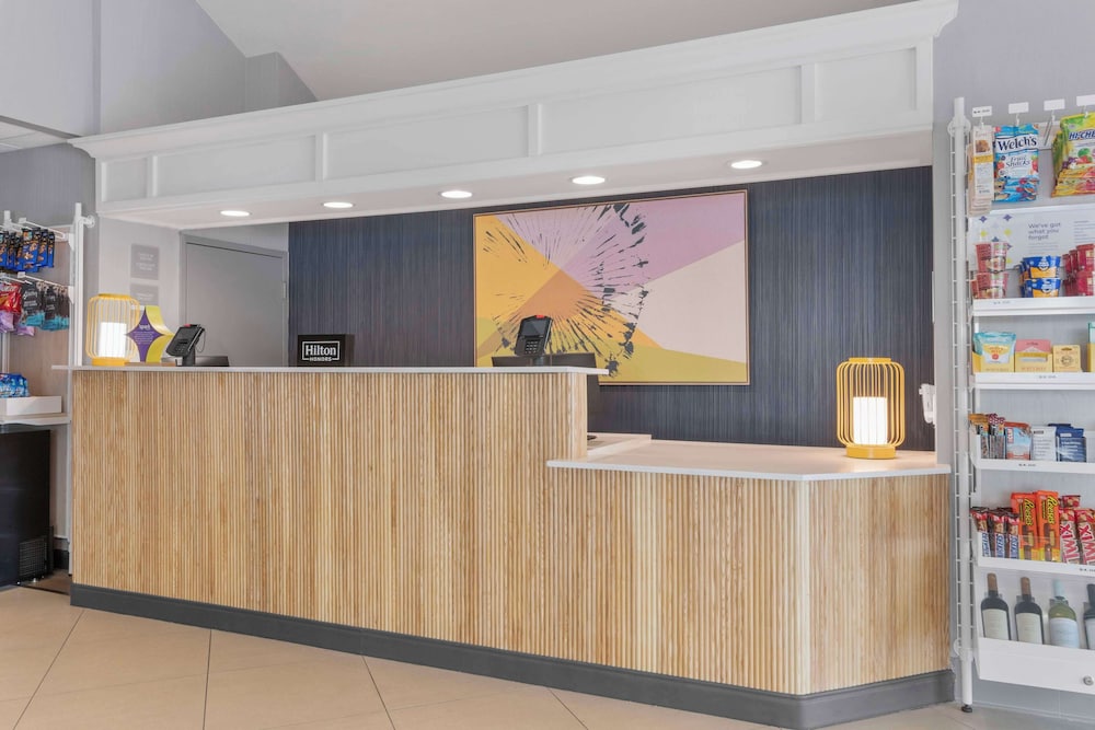 Spark by Hilton Orlando near SeaWorld - photo 5