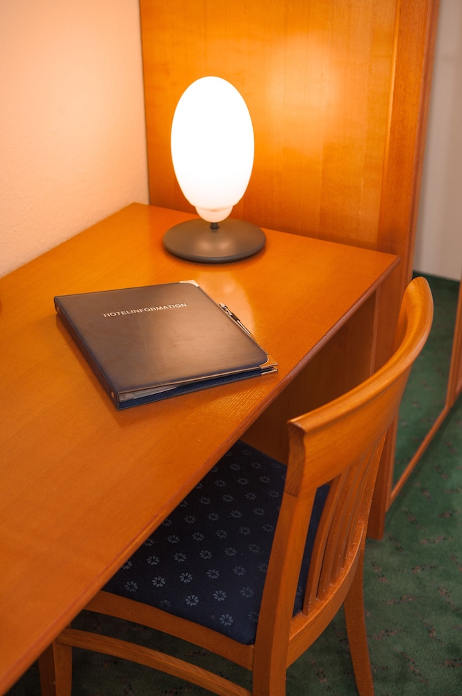 In-room business center