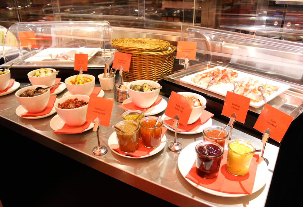 Breakfast buffet