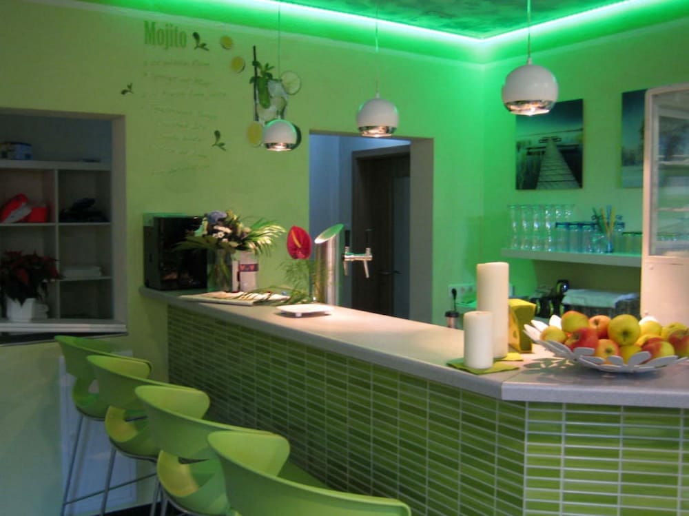 Poolside bar