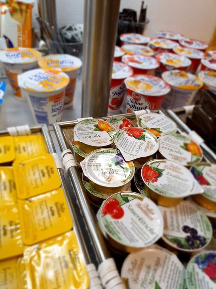 Breakfast buffet