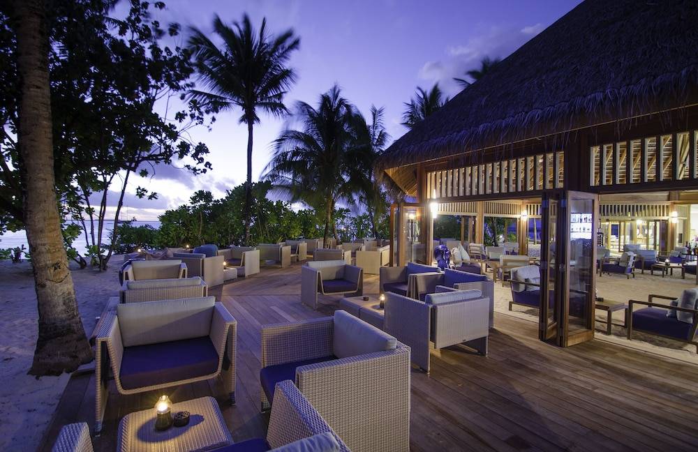 Beach bar
