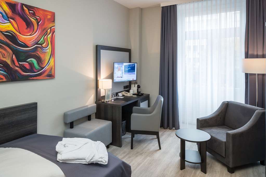 Comfort French bed room_TOP Hotel Chemnitzer Hof Chemnitz