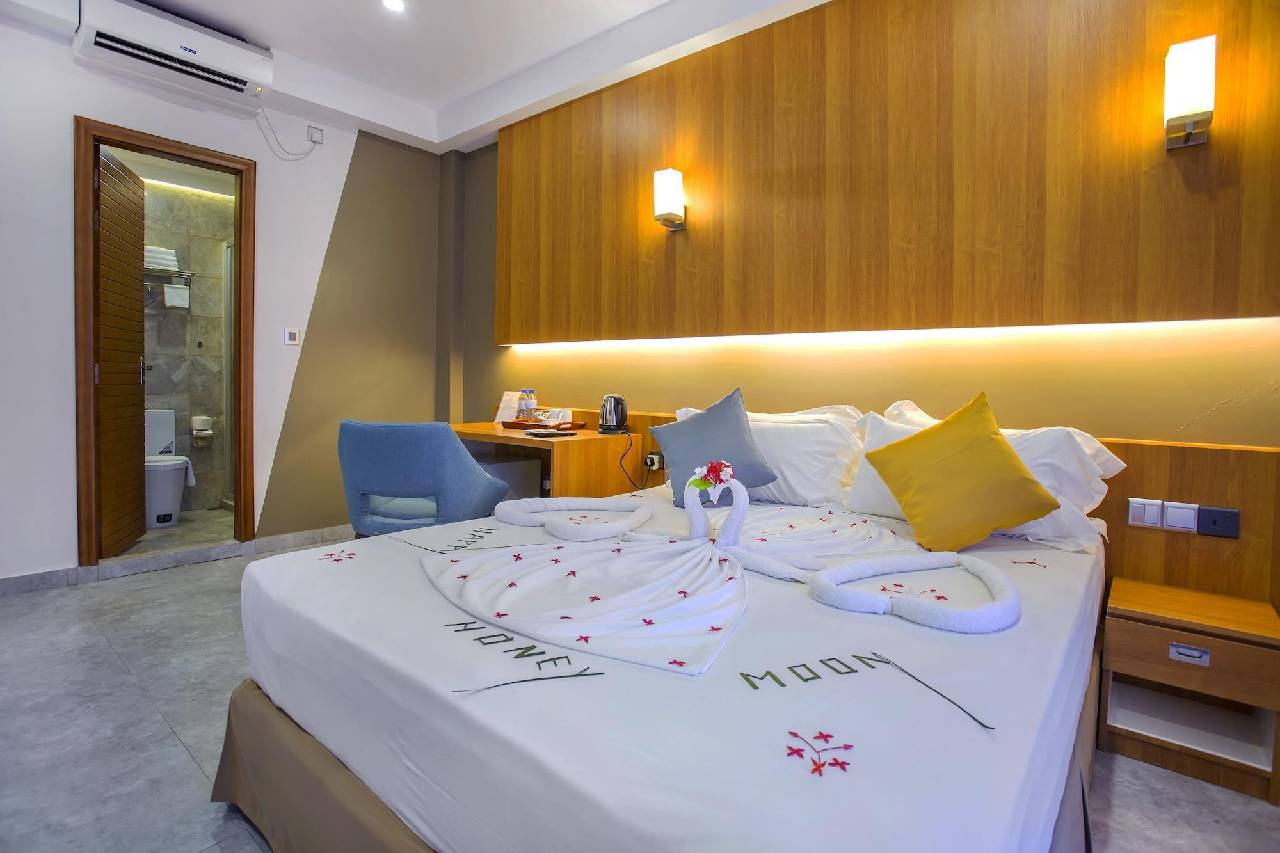 Guest room