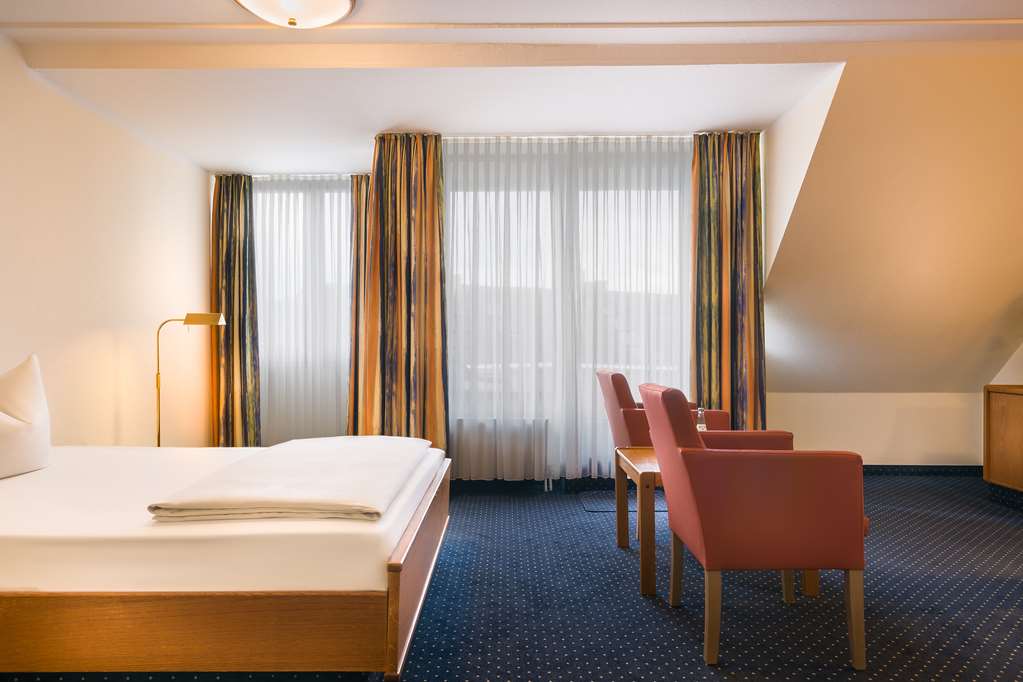 Standard French bed room TOP acora Hotel Bochum