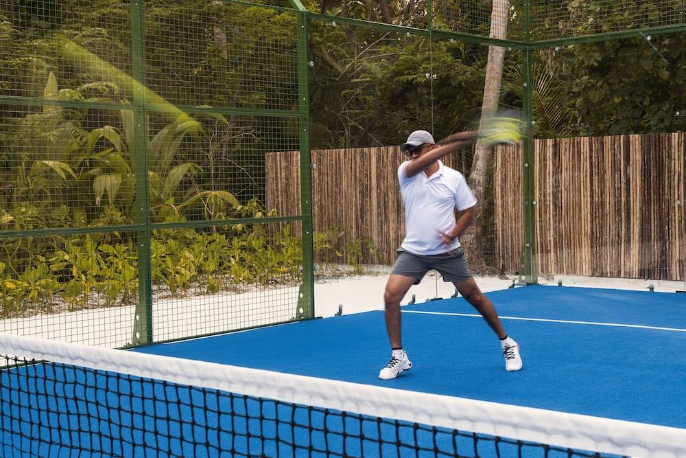 Tennis court