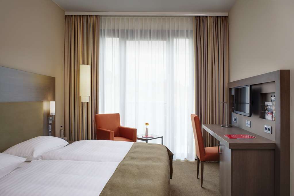 IntercityHotel Leipzig, Germany - Standard Room