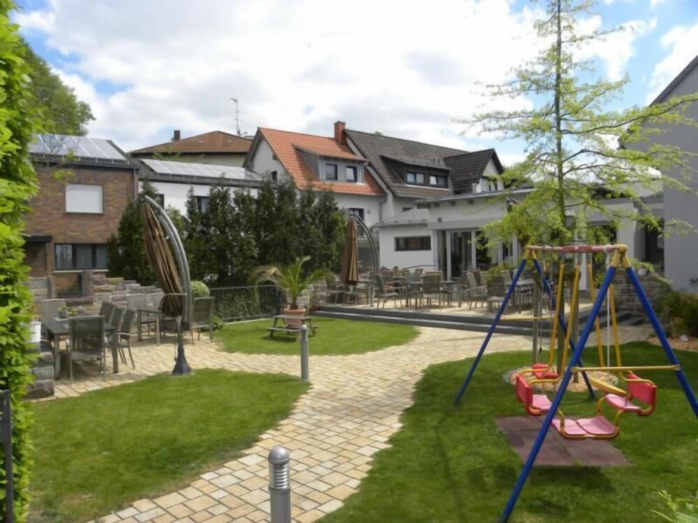Childrens Play Area - Outdoor