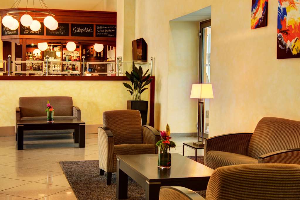 IntercityHotel Duesseldorf, Germany - Lobby
