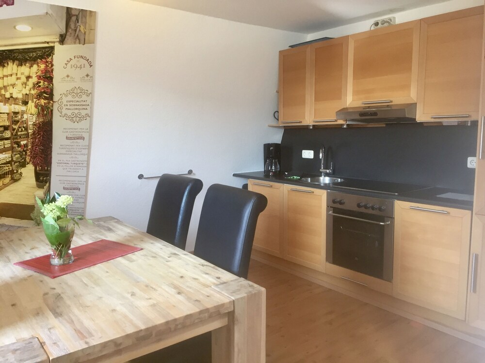 In-Room Kitchen