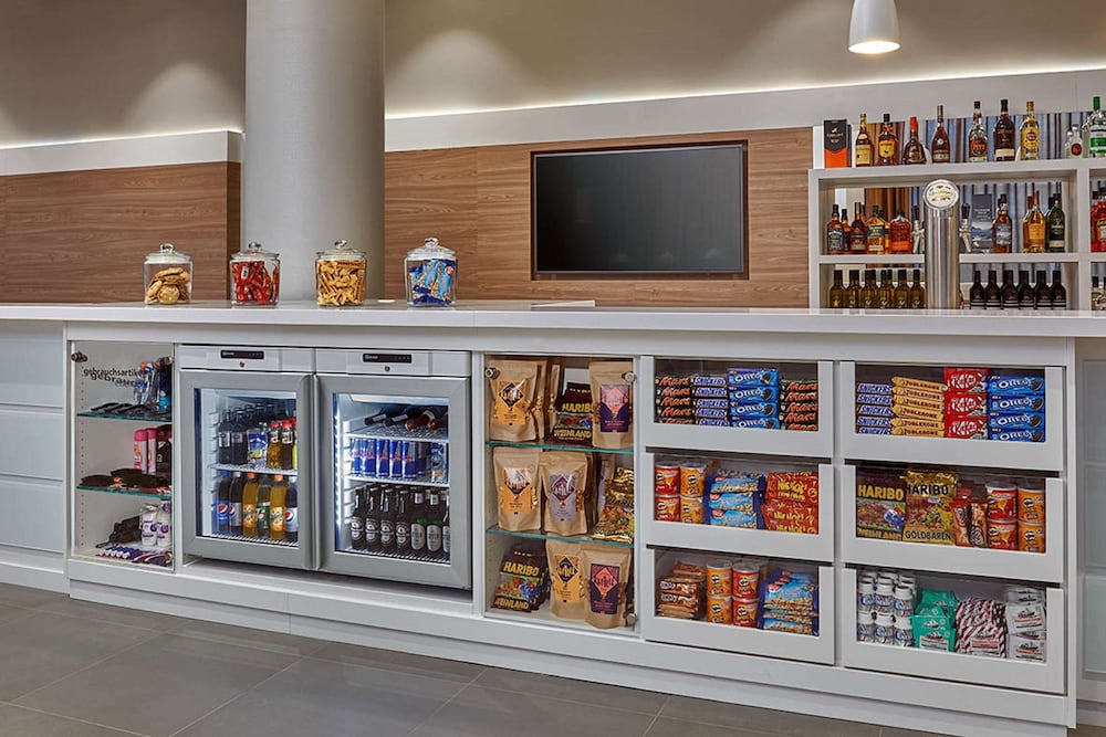 Snack bar