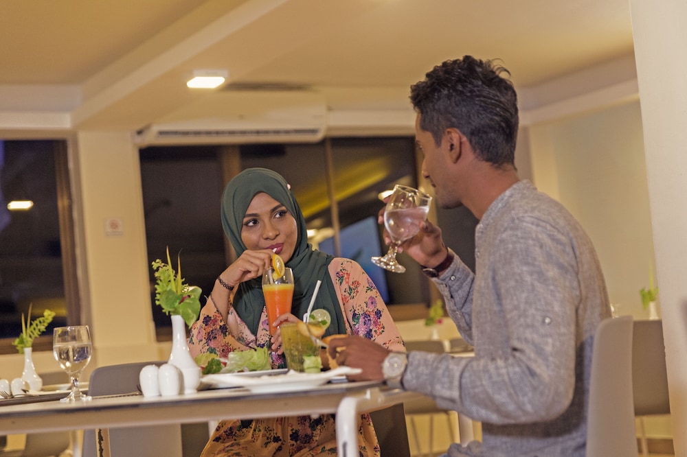 Couples dining