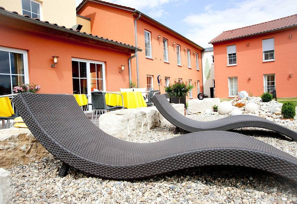 Sundeck