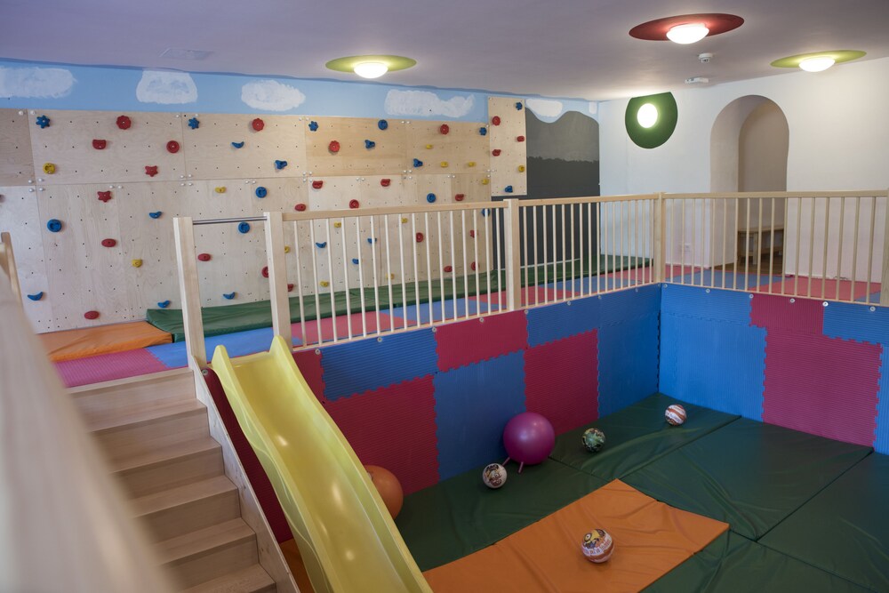 Childrens Area