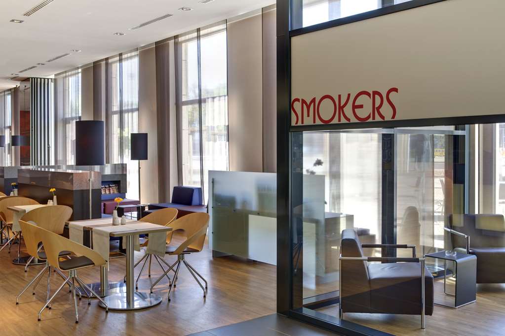 IntercityHotel Leipzig, Germany - Smokers Lounge