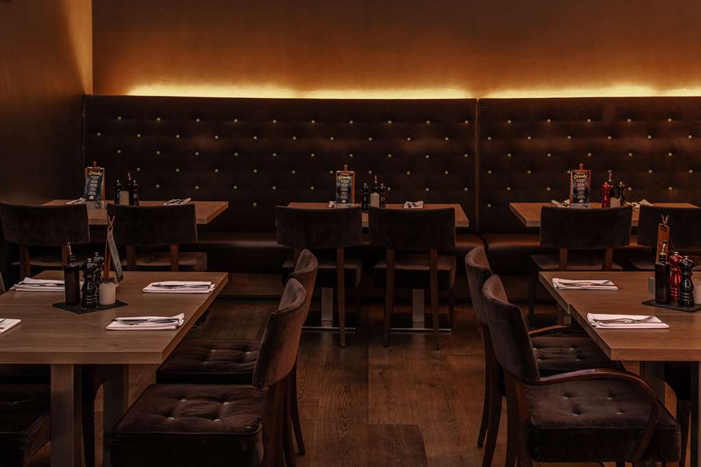 WIE RESTAURANT dpi