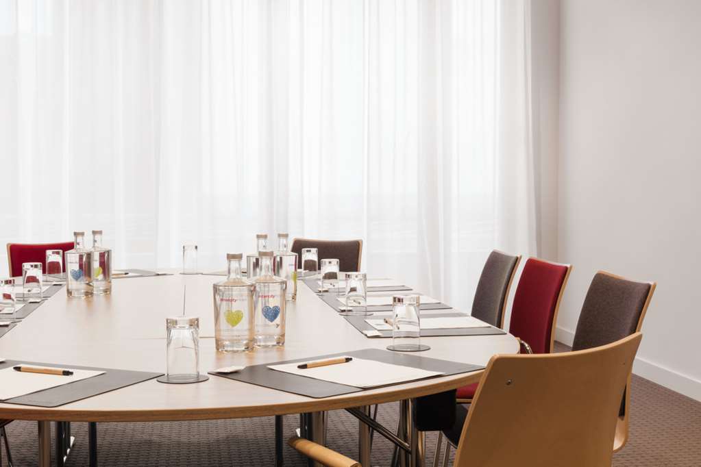 IntercityHotel Braunschweig, Germany - Meeting Room