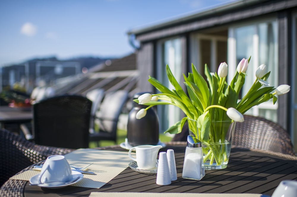 Sundeck