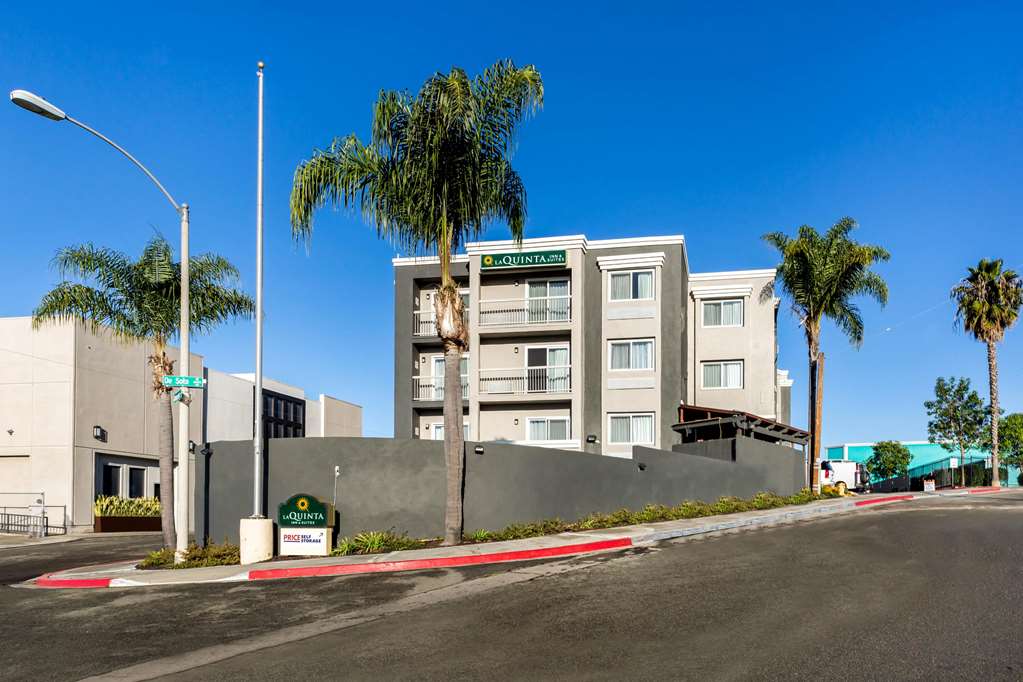La Quinta Inn & Suites by Wyndham San Diego Mission Bay - photo 3