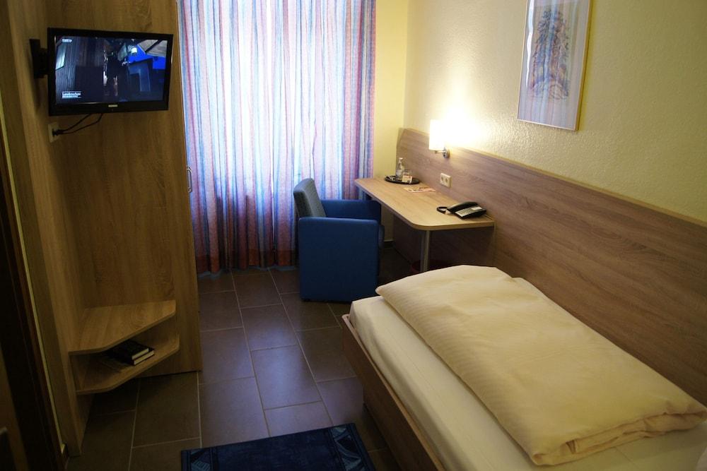 Hotel Drei Rosen OHG Regina & Hans Peter Faßbinder