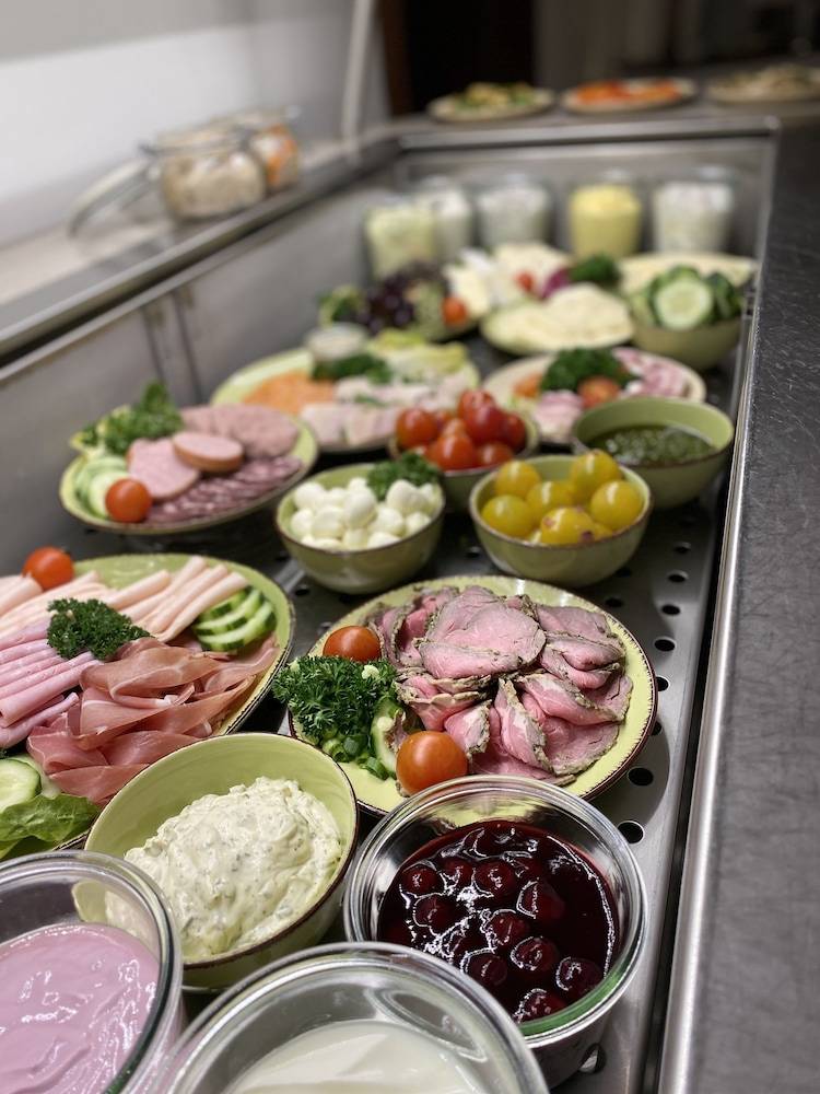 Breakfast buffet