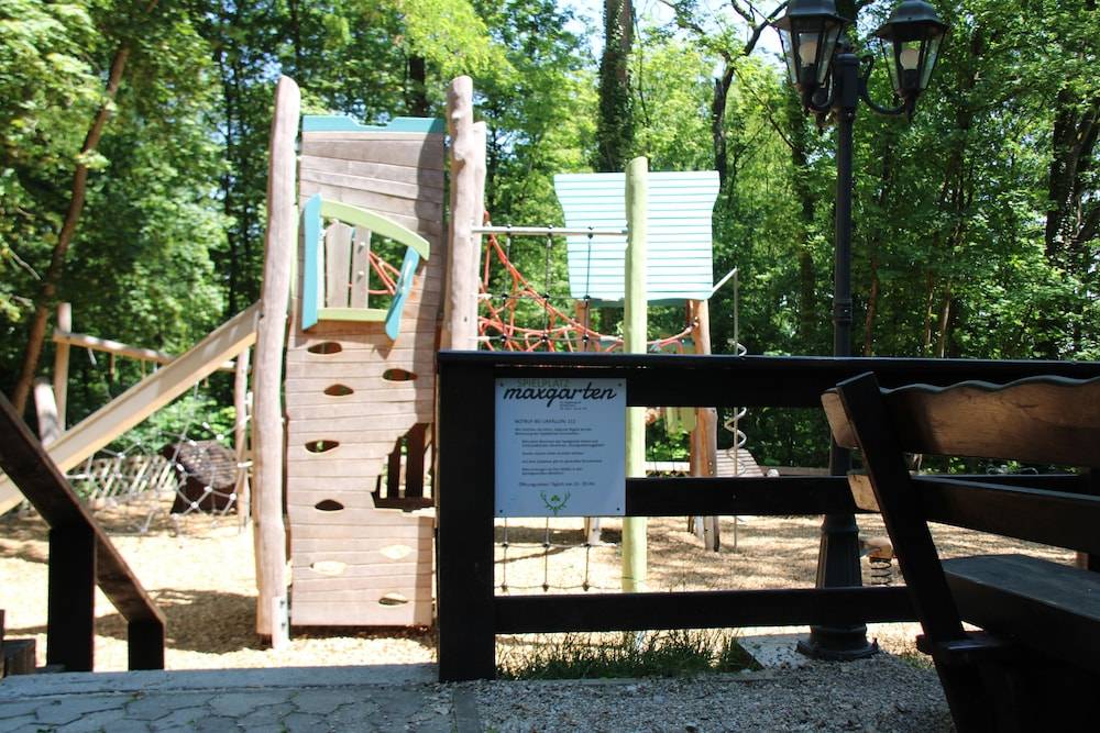 Children's play area - outdoor