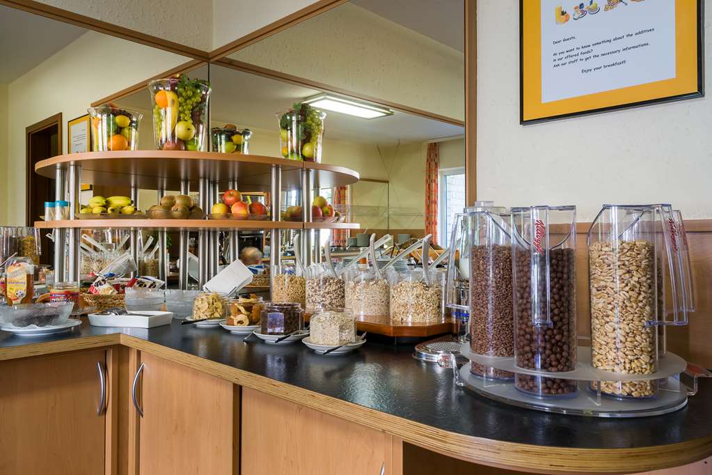 Breakfast Buffet TOP acoura Hotel Bonn