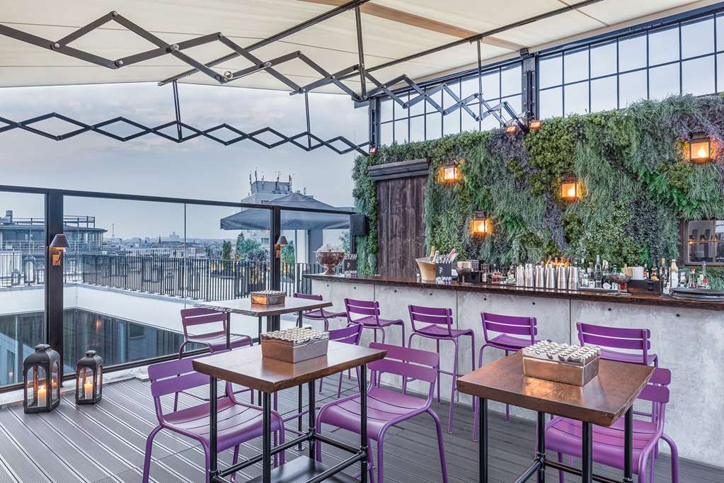 Bar Lounge Hotel Zoo Berlin Rooftop Day