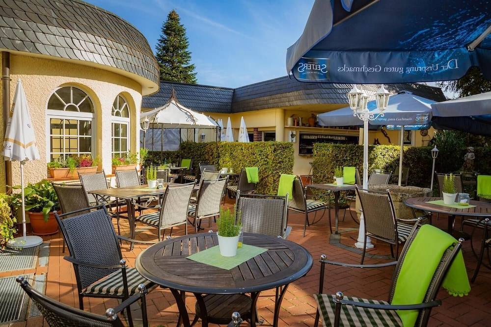 Sundeck