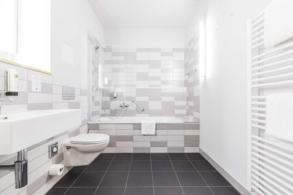 Suite Bathroom TOP VCH Hotel Michaelis Leipzig