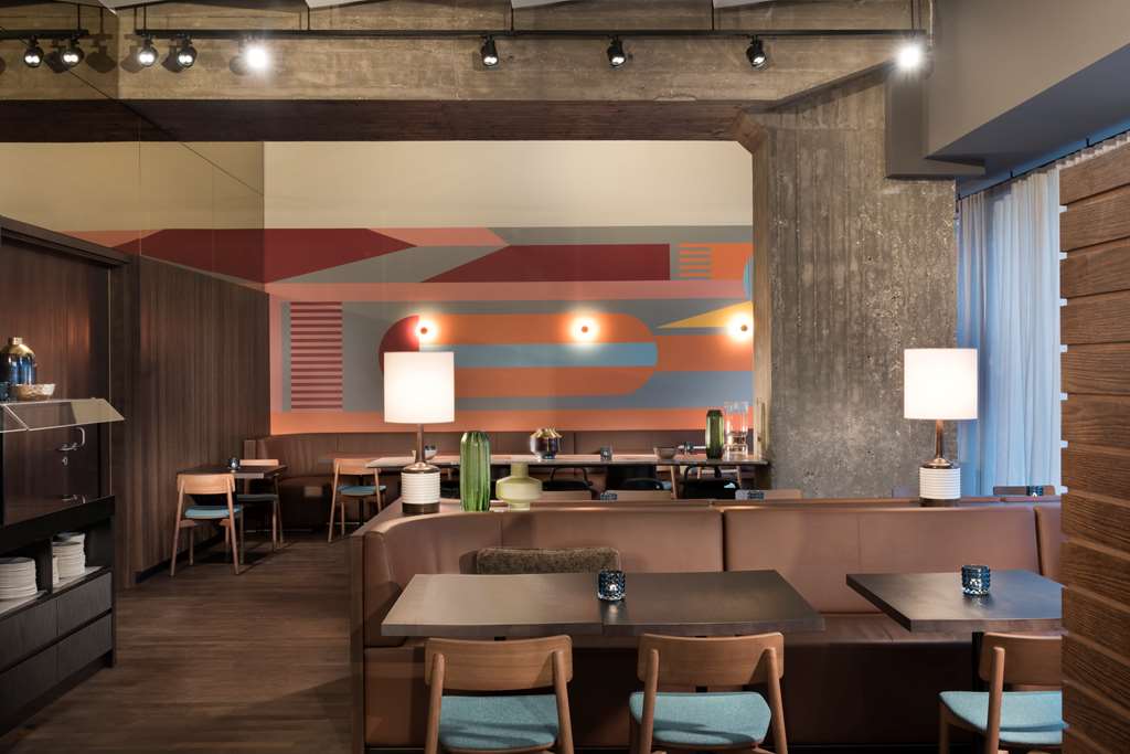 adina apartment hotel leipzig restaurant
