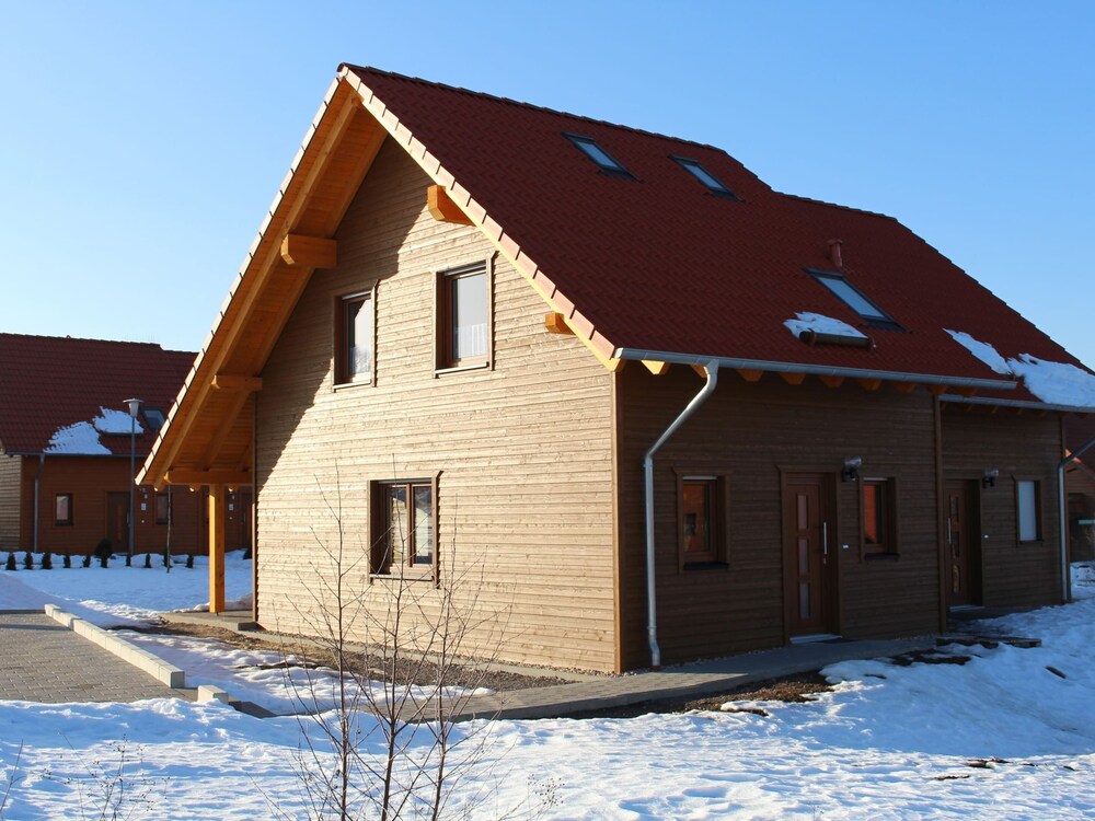 Primary image