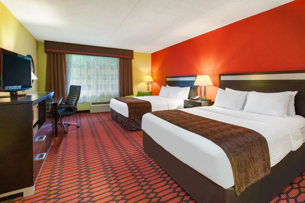 Baymont by Wyndham Harrisburg - photo 5
