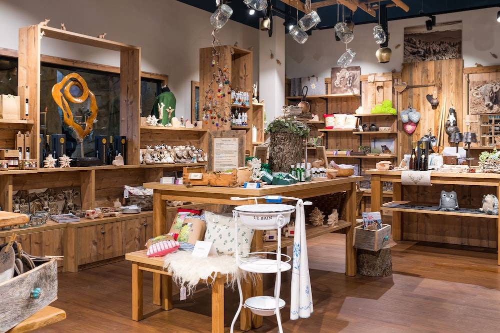 Gift shop