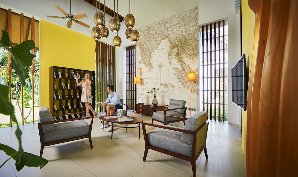Mercure Maldives Kooddoo Adult Only Resort