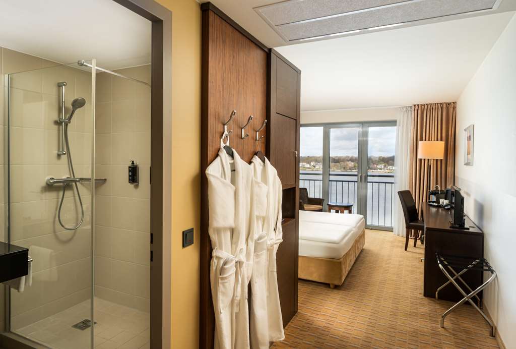 the rilano hotel hamburg deluxe doppelzimmer interior