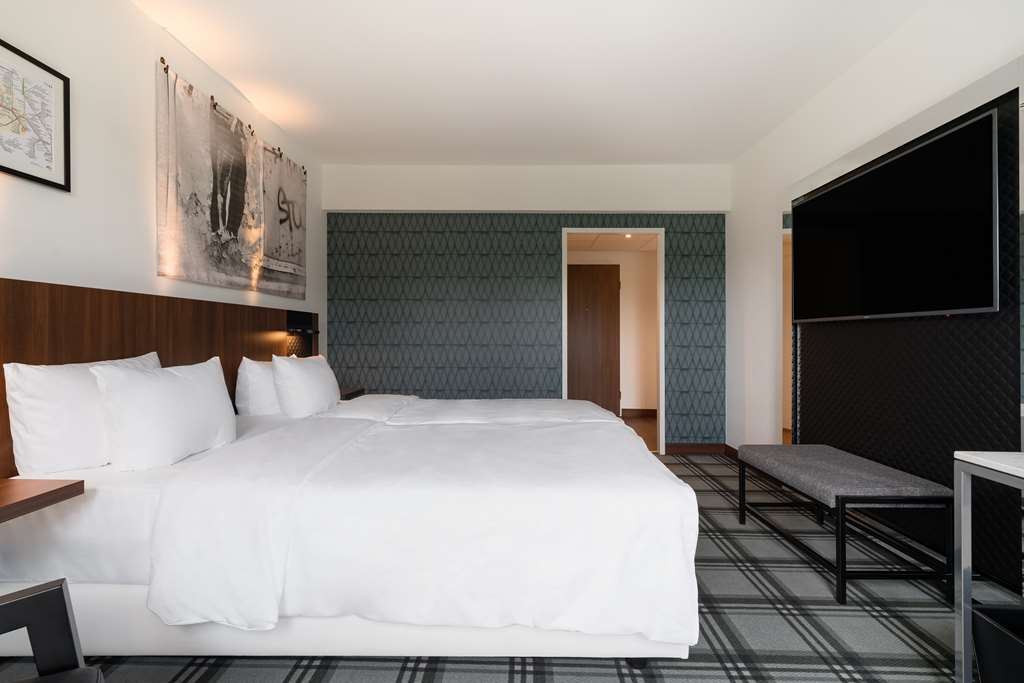 King Bedroom in Suite