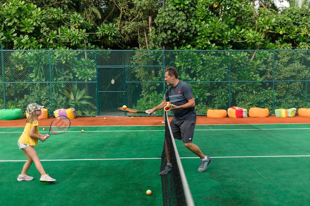 Tennis court