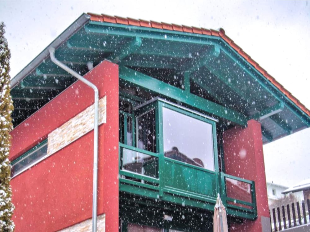 Primary image