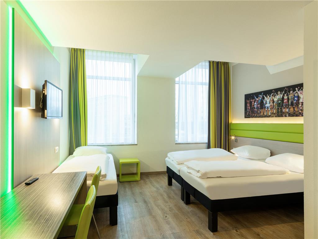 Guest room