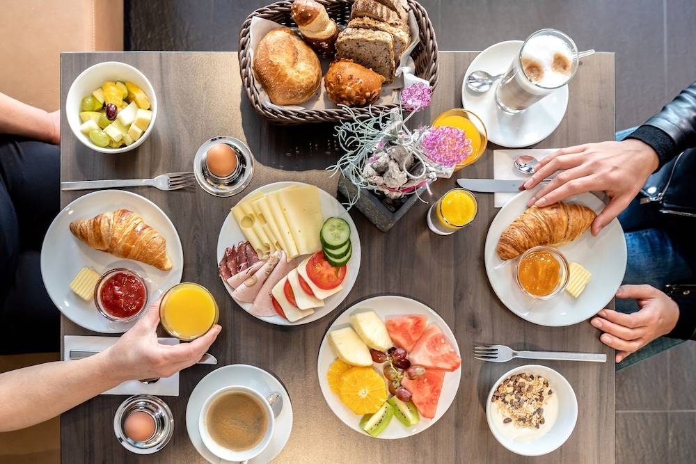 Breakfast meal
