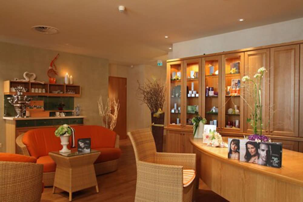 Spa reception