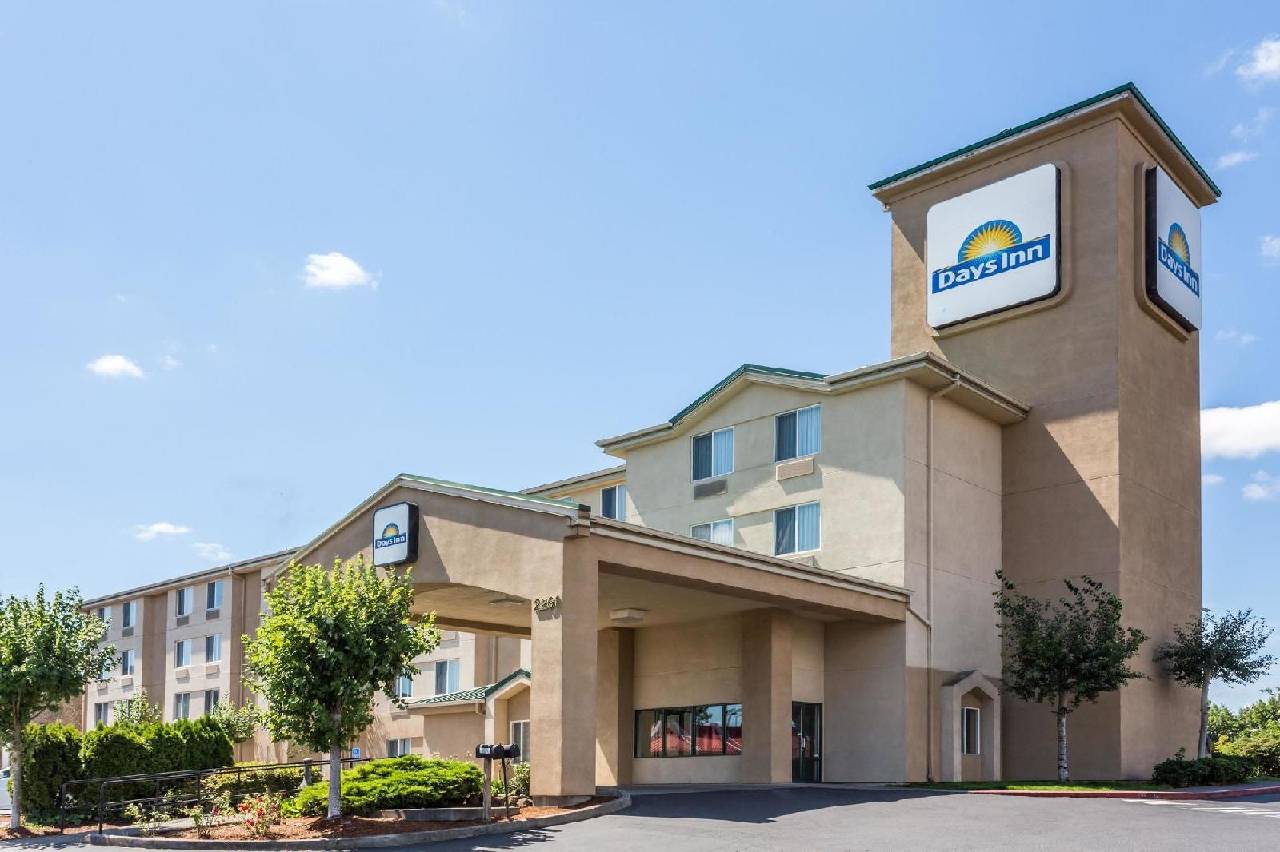 SureStay Plus Hotel by Best Western Portland East - featured photo