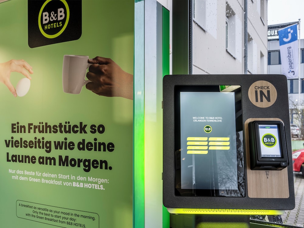 Check-in/check-out kiosk