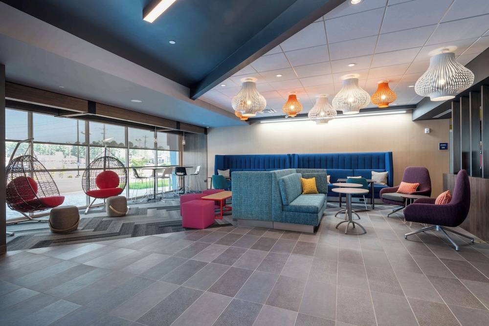 Tru by Hilton Fayetteville Fort Liberty - photo 5