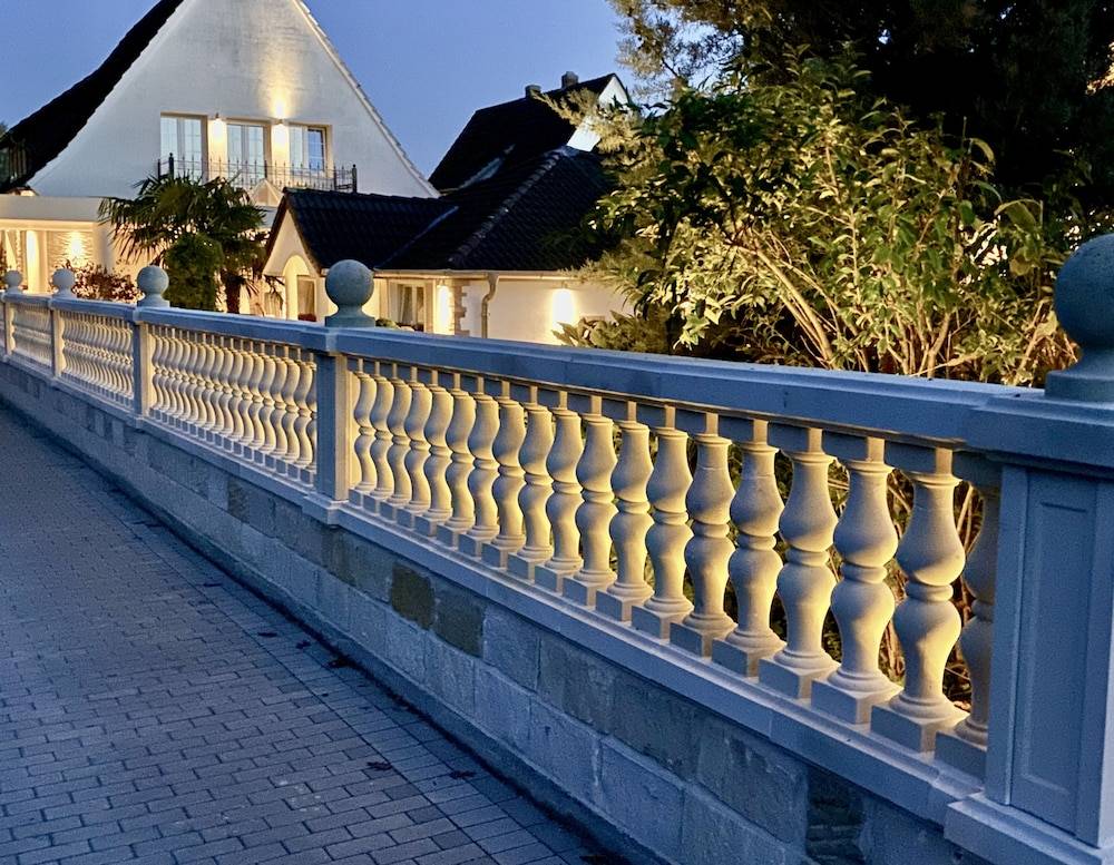 Front of property - evening/night