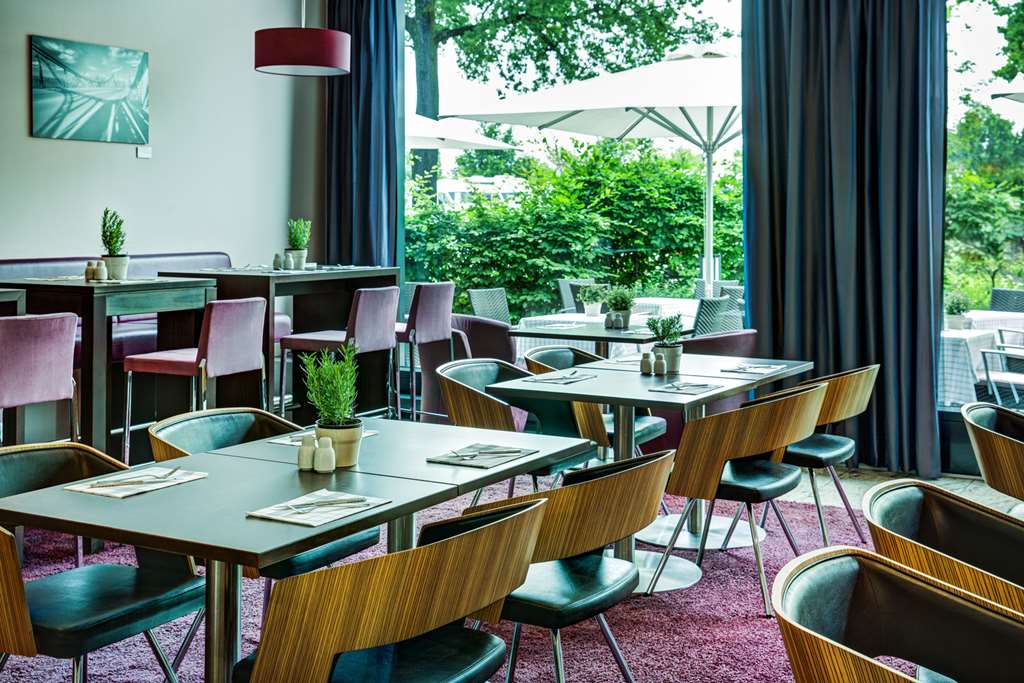 IntercityHotel Berlin-Brandenburg Airport, Germany - Restaurant