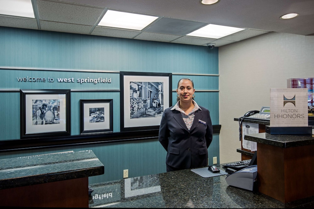 Hampton Inn West Springfield - photo 4