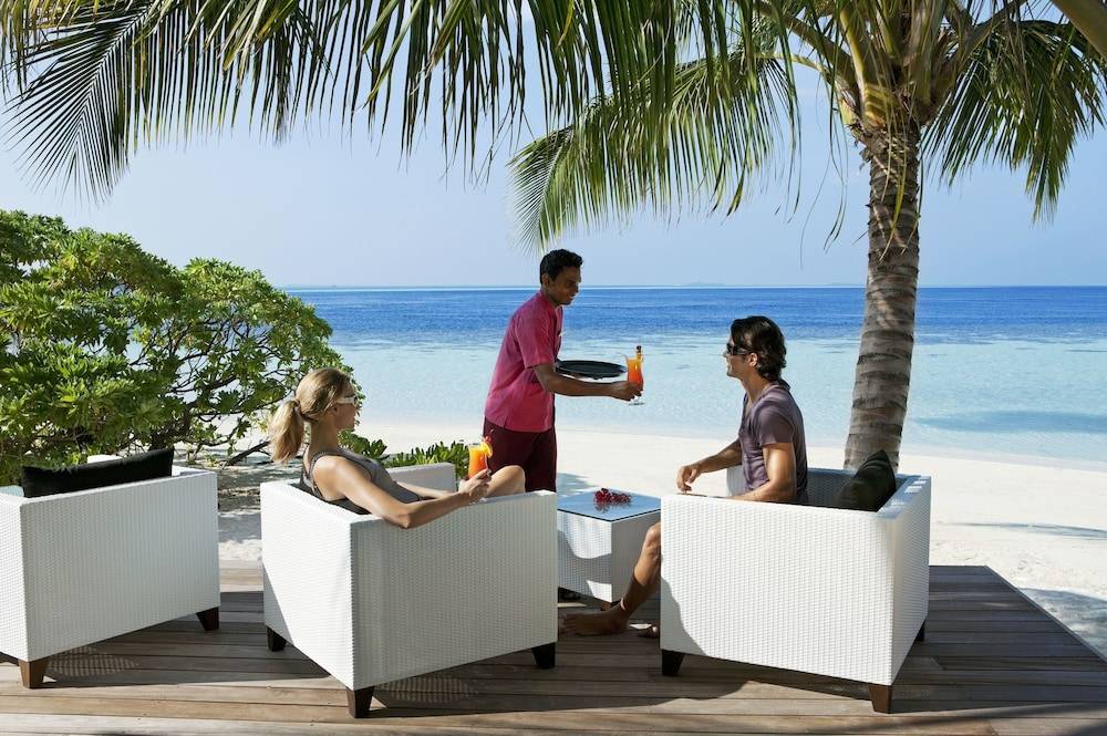Beach bar