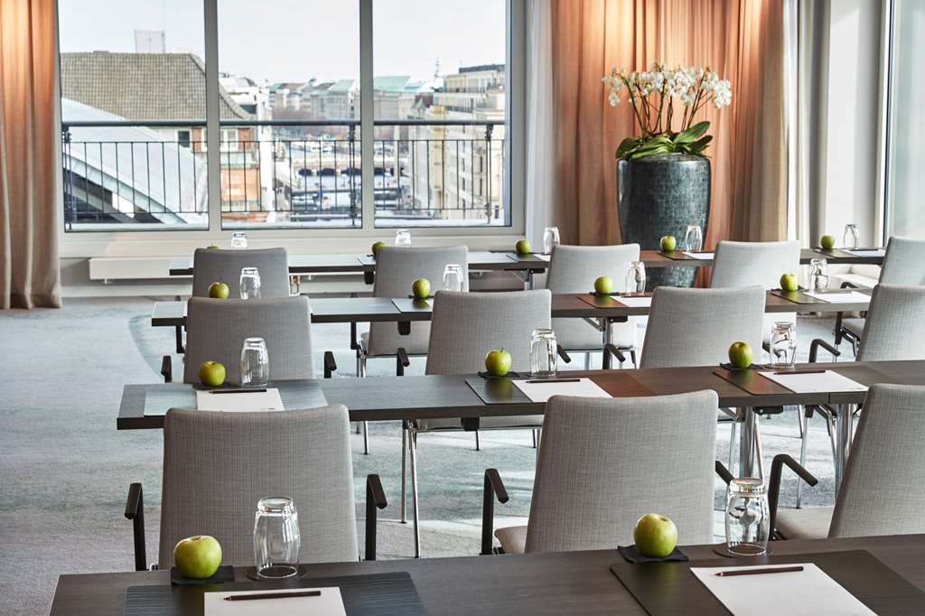 Steigenberger Hotel Hamburg - Meeting Room Saal